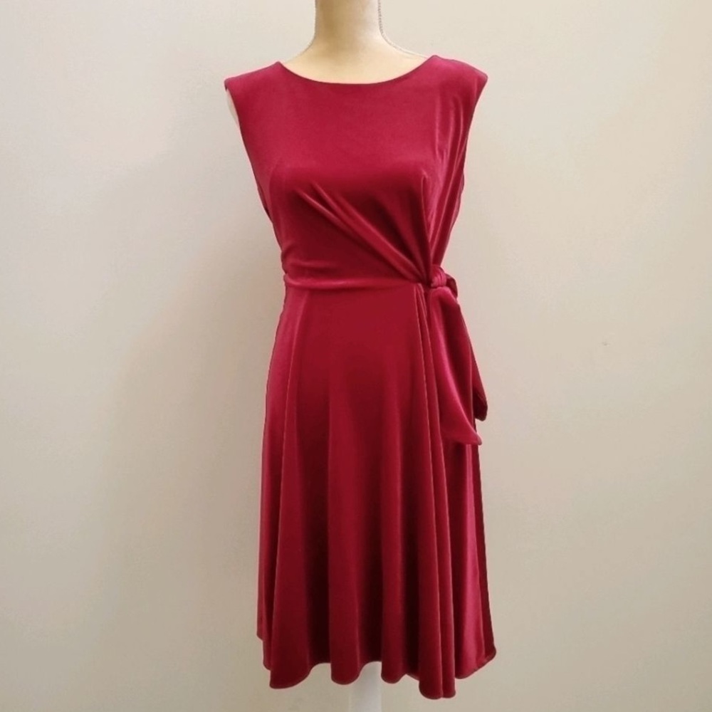 TAHARI velvet dress